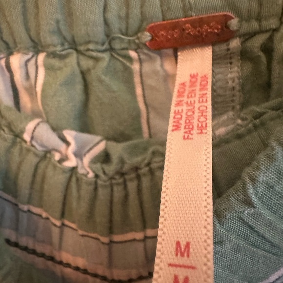 Free People Get Free Striped Pull-On Shorts - Picture 4 of 4